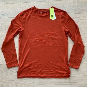 All In Motion Long sleeve shirt
